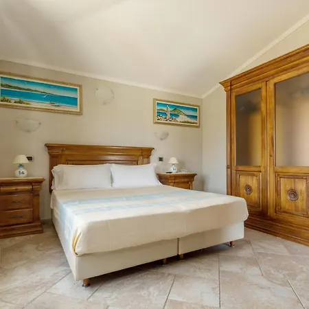 Szálloda Sa Suergia